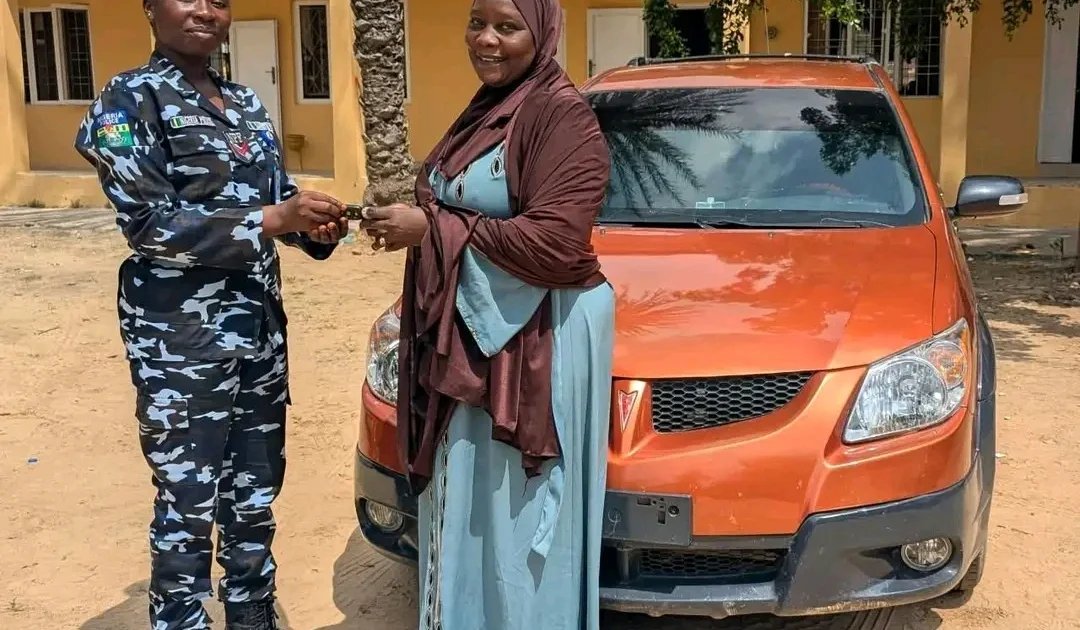 Police return recovered stolen cars, motorcycle to owners in Kano