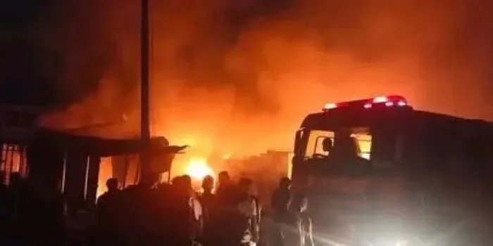 Massive Night Fire Guts Popular Mombasa Club