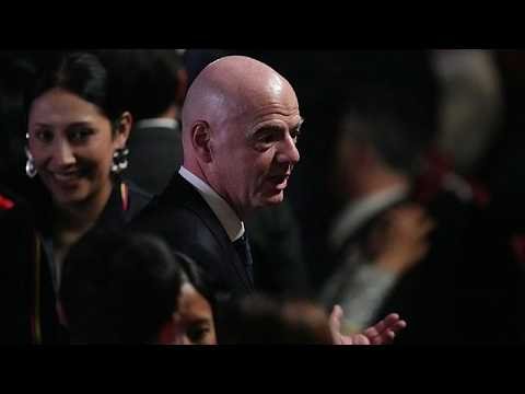 Reuters: Continental confederations in talks to oust FIFA boss Infantino