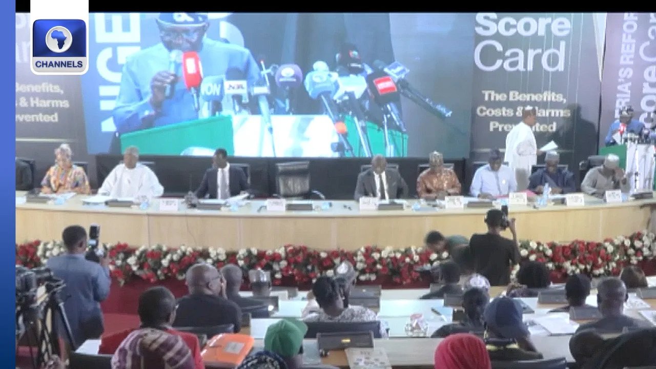 Economic Reform: FG Presents Mid-Term Score Card