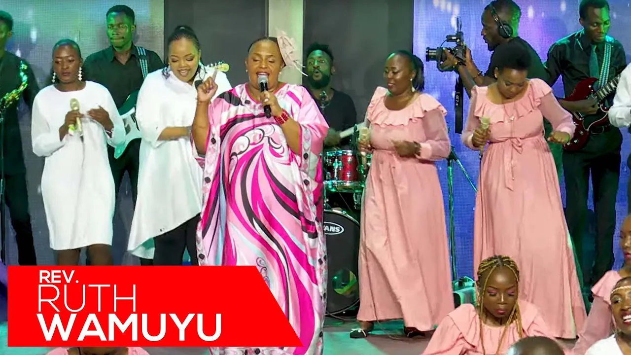 Mambo Sawa Sawa - Rev Ruth Wamuyu (OFFICIAL LIVE VIDEO)