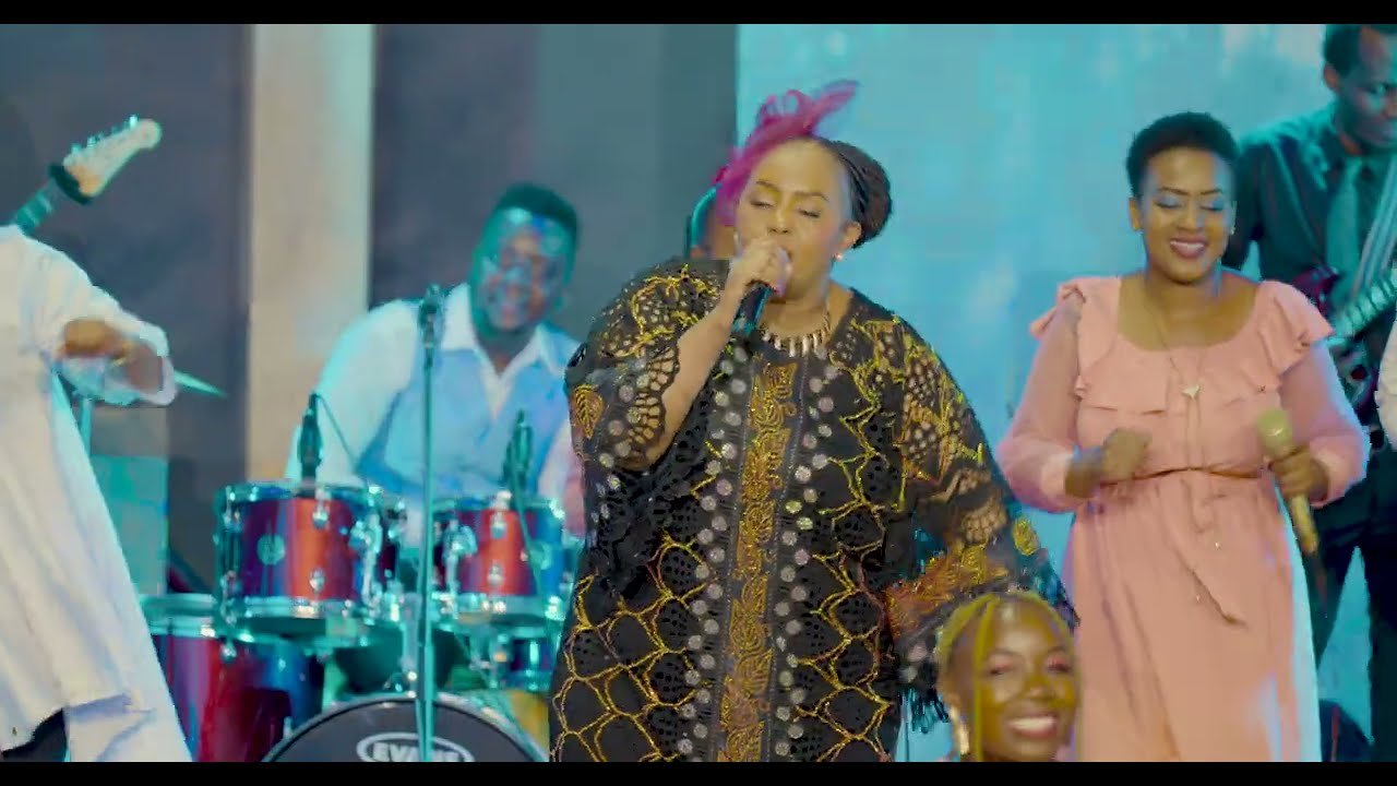 WI MUTHAKA - Rev Ruth Wamuyu (OFFICIAL LIVE VIDEO)
